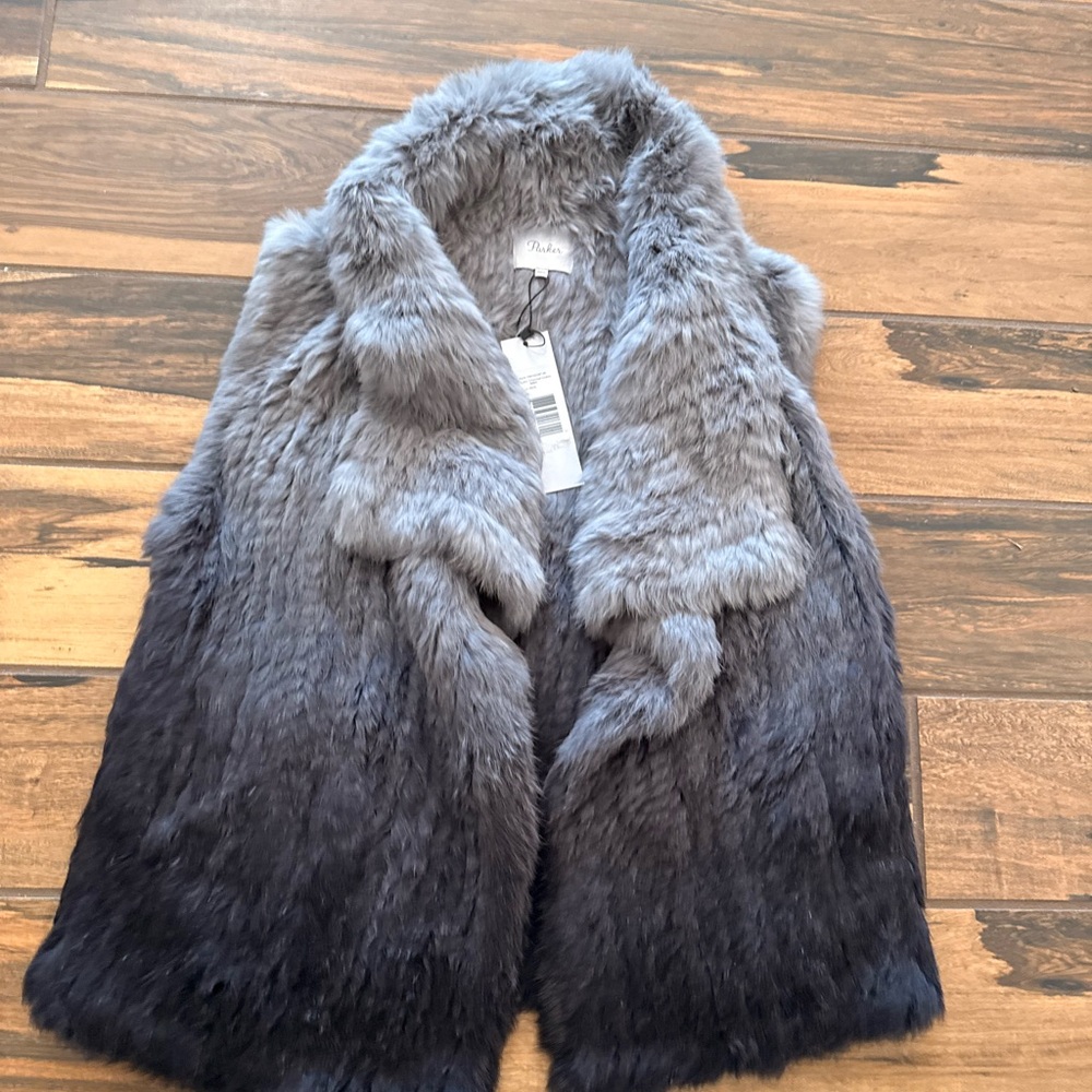 Parker Soft and warm grey rabbit fur vest nwt xs/s